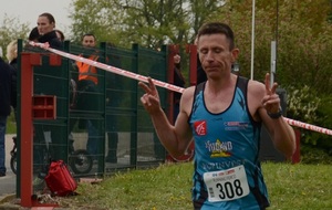 5352e698eb7c5_1er19kmfouleesvertesferco19avril141.JPG